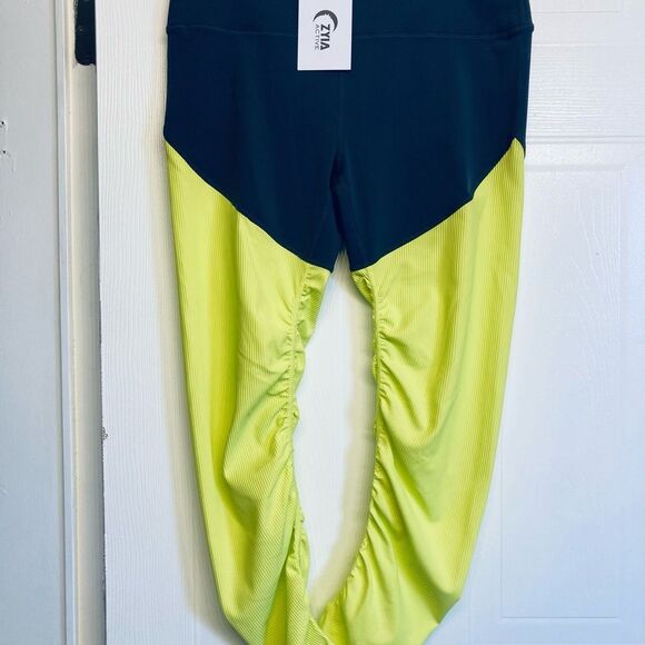 ZYIA Neon Yellow Parallel Luxe‎ High Rise 7/8 24” leggings Size 12 NWT - Picture 3 of 13